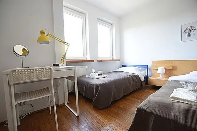 Üç Kişilik Oda, Birden Çok Yatak, Ortak Banyo ('3')