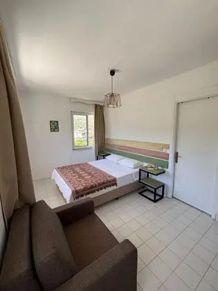 Suite Oda - 2 Kişilik, Deniz veya Bahçe Manzaralı, Klimalı
