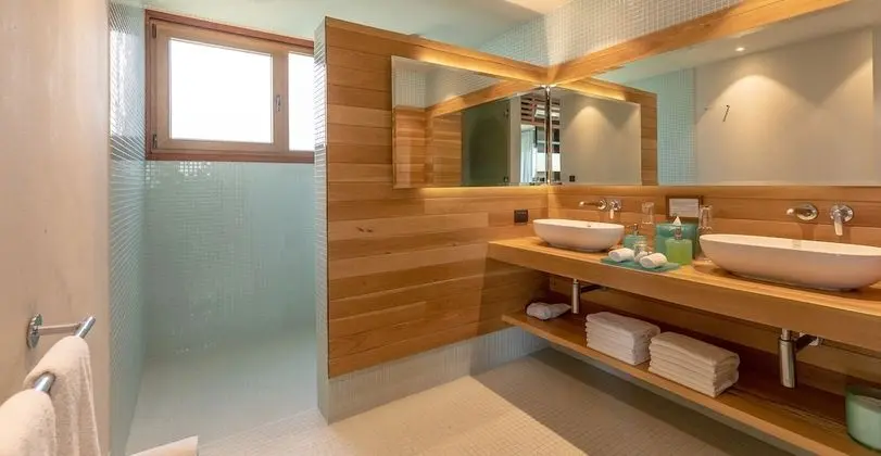 Oda, Okyanusa Sıfır (with refreshing plunge pool)