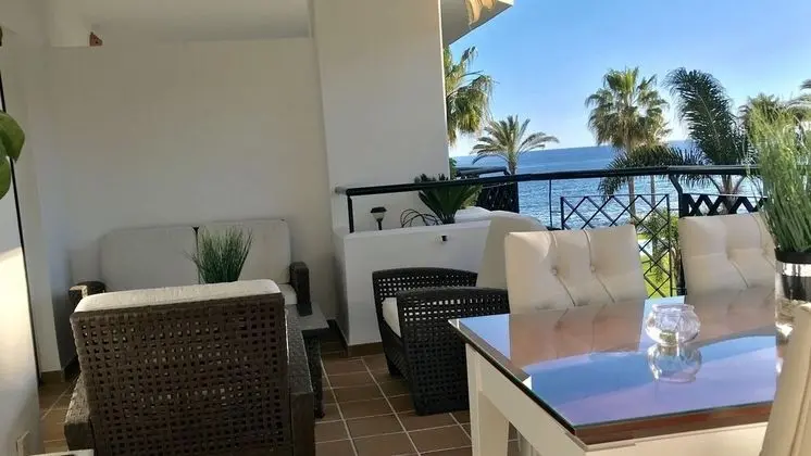 Apart Daire, 2 Yatak Odası, Deniz Manzaralı