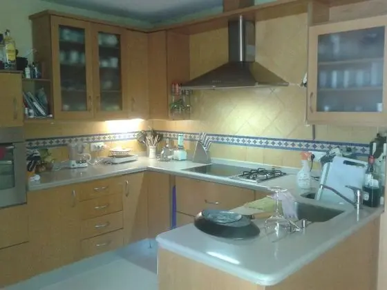 Tek Büyük Yataklı Oda, Ortak Banyo