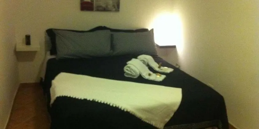 Basic Tek Büyük Yataklı Oda, 1 Çift Kişilik Yatak, Ortak Banyo