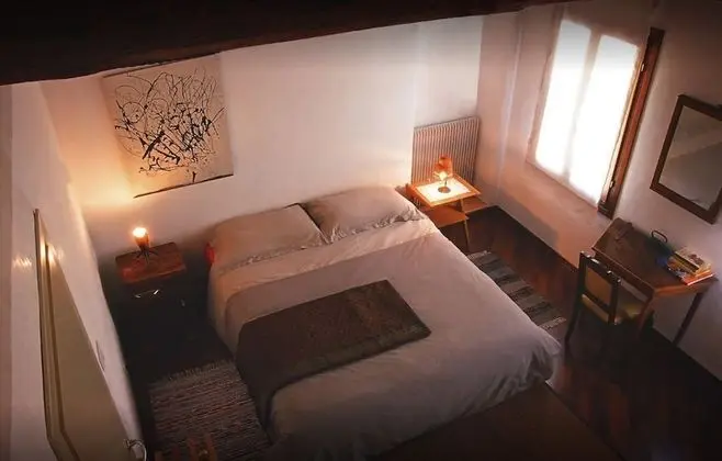 Tek Büyük Yataklı Oda, 1 Büyük (Queen) Boy Yatak, Sigara İçilmez