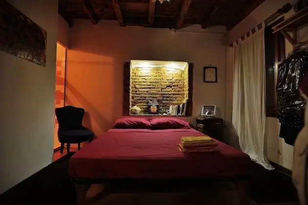 Tek Büyük Yataklı Oda, 1 Büyük (Queen) Boy Yatak, Sigara İçilmez