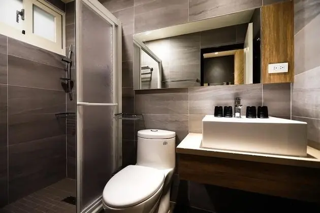 Dört Kişilik Oda, Sigara İçilmez, Balkon (202)