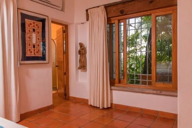 03 Sol- Garden View