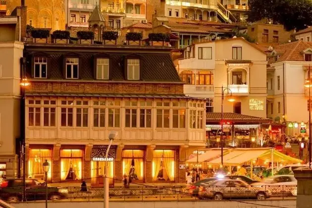 Deluxe Tek Kişilik Oda, 1 Tek Kişilik Yatak, Sigara İçilmez, Şehir Manzaralı