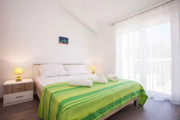 Standard Apart Daire, Balkon, Deniz Manzaralı