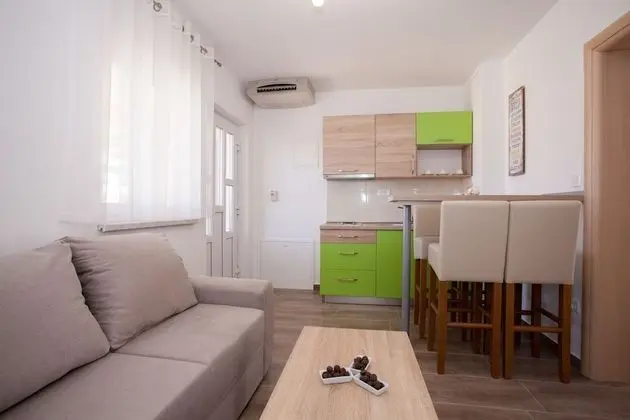 Standard Apart Daire, Balkon, Deniz Manzaralı