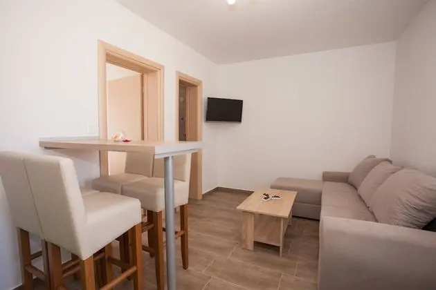 Standard Apart Daire, Balkon, Deniz Manzaralı