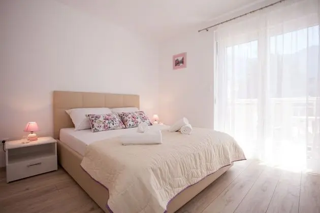 Standard Apart Daire, Balkon, Deniz Manzaralı (Spring)