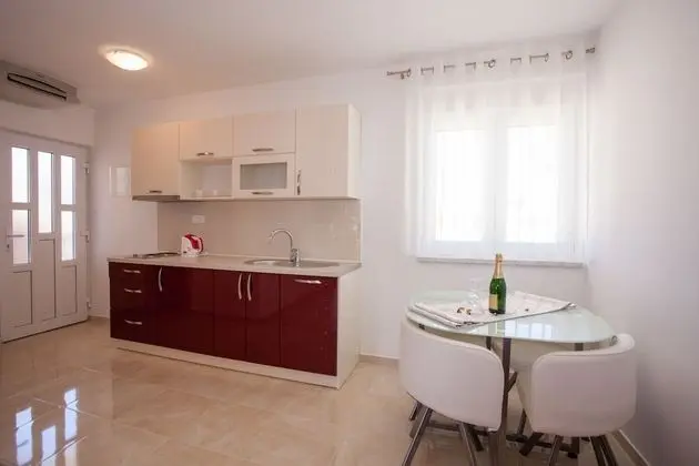 Standard Apart Daire, Balkon, Deniz Manzaralı (Spring)