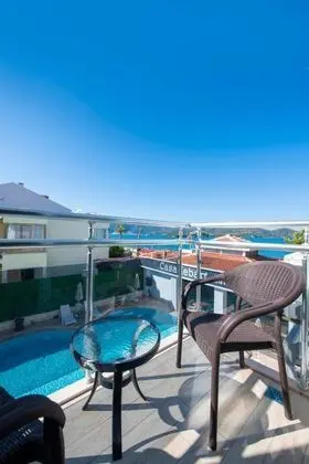 Standart Twin Oda, Kısmi Deniz Manzaralı, Balkonlu