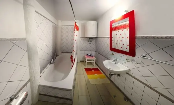 Apartment for 4 people with kitchen