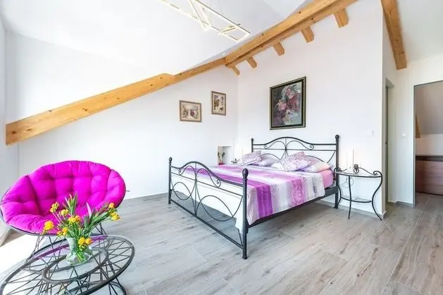 Villa (Three-Bedroom Villa with Swimming Poo)