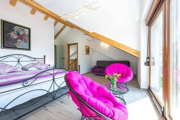 Villa (Three-Bedroom Villa with Swimming Poo)