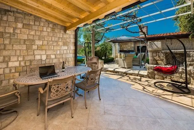 Villa (Three-Bedroom Villa with Swimming Poo)