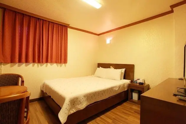 Oda (General room (inquiry of parking comp)