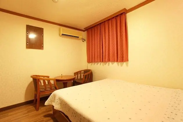 Oda (General room (inquiry of parking comp)