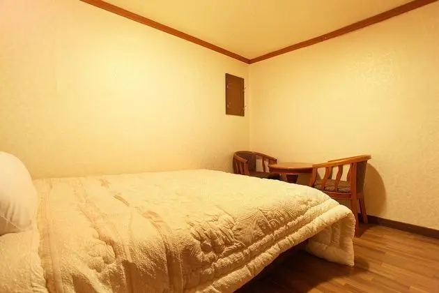 Oda (General room (inquiry of parking comp)