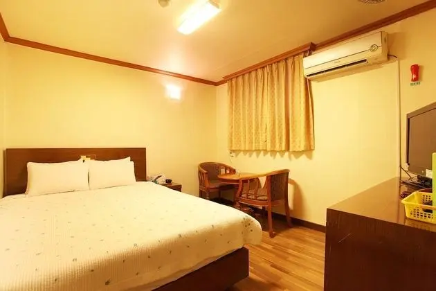 Oda (General room (inquiry of parking comp)