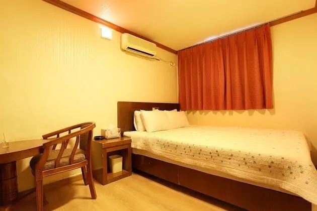 Oda (General room (inquiry of parking comp)