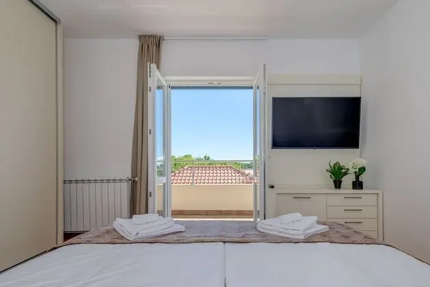 Villa (Four Bedroom Villa)