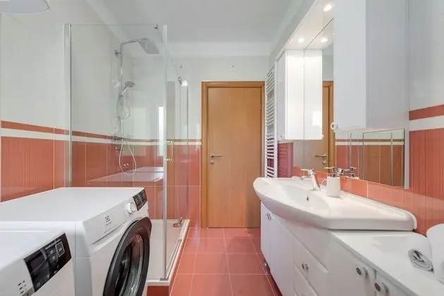 Villa (Four Bedroom Villa)