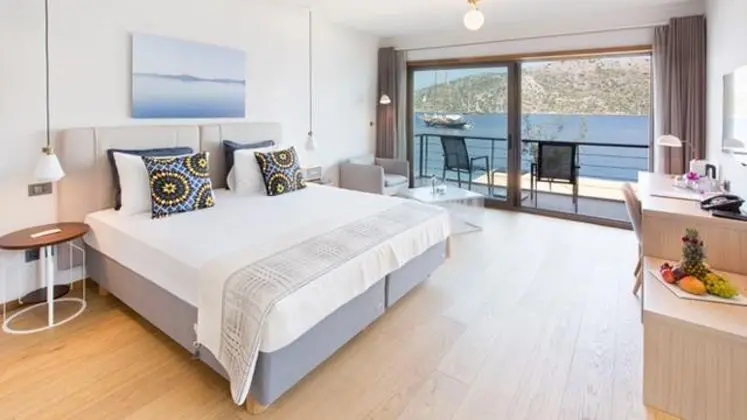 Ultralux Mia 1, Deniz Manzaralı, Jakuzili ve Teraslı