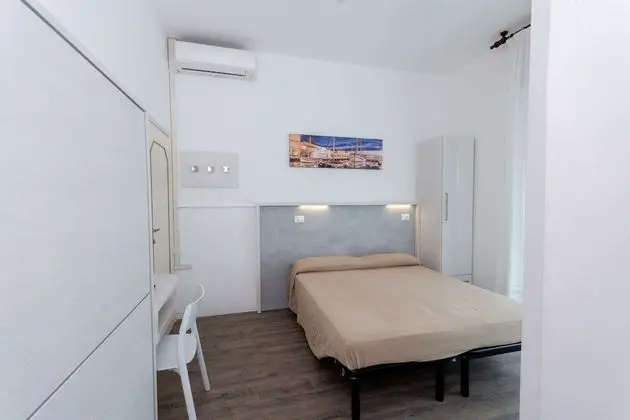 Tek Büyük veya İki Ayrı Yataklı Oda
