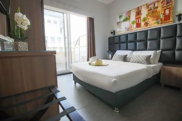 Double Room With Balcony And Sea View