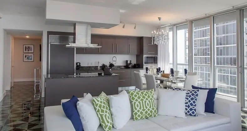 Presidential Apart Daire, 2 Yatak Odası, Teras, Köşe