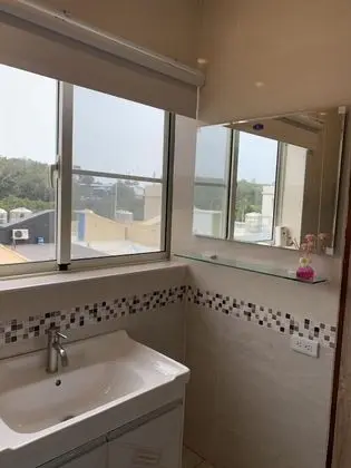 Tek Büyük Yataklı Oda, Ortak Banyo