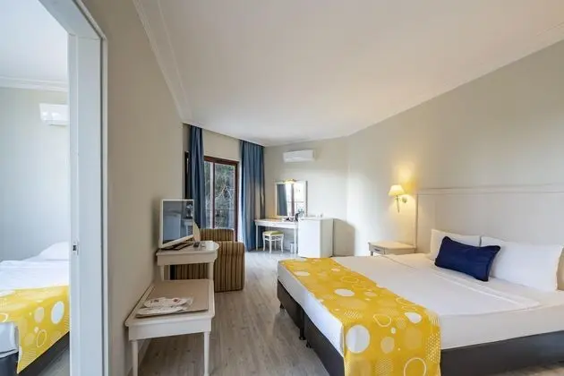 https://images.etstur.com/files/images/hotelImages/TR/214846/l/Incekum-West-Otel-Oda-376579.jpg