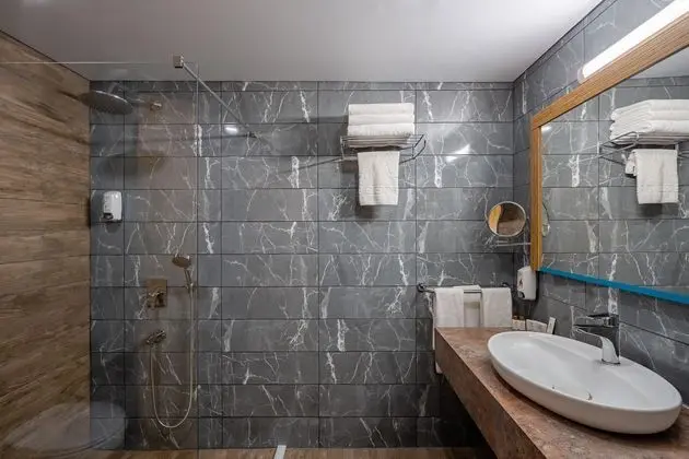 Swim-up Oda Banyo