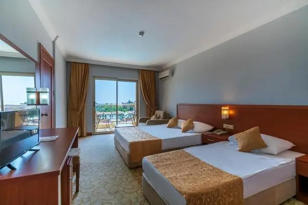 Standart Oda, Bahçe Manzaralı, Balkonlu