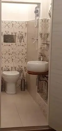 Üç Kişilik Oda, Balkon