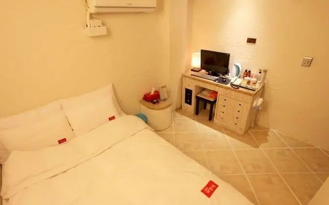 Oda (Standard Room B - Walkie Special (No )