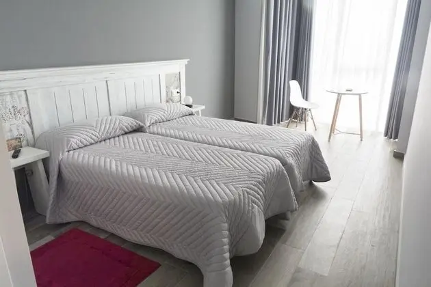 Tek Büyük veya İki Ayrı Yataklı Oda