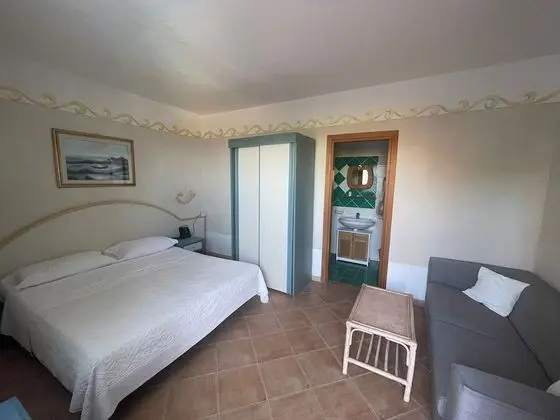 Classic Tek Büyük Yataklı Oda