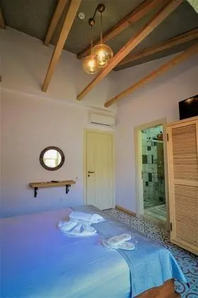 Cumbalı Oda, Şehir Manzaralı
