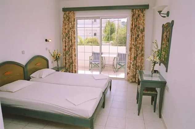 Basic Stüdyo, Bahçe Manzaralı (for 2)