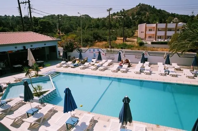 Stüdyo, Havuz Manzaralı (for 2)