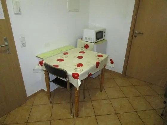 Family Apart Daire, 2 Yatak Odası, Mutfak, Bahçe Manzaralı