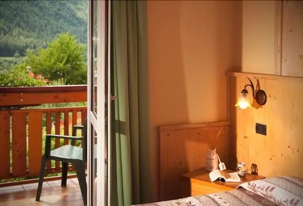 Standard Tek Büyük veya İki Ayrı Yataklı Oda