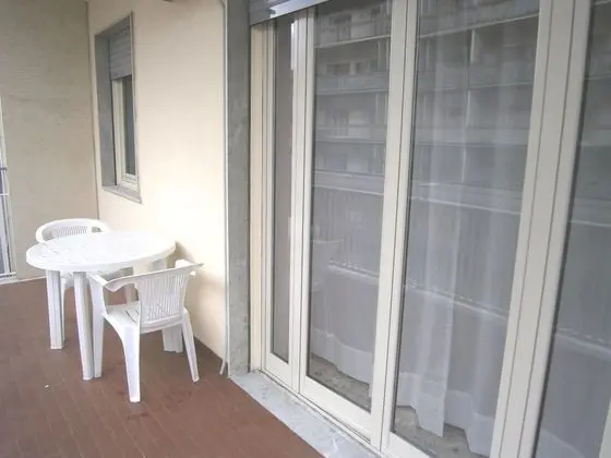 Deluxe Tek Büyük Yataklı Oda, Birden Çok Yatak, Balkon