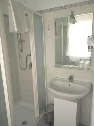 Deluxe Tek Büyük Yataklı Oda, Birden Çok Yatak, Balkon