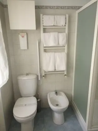 Deluxe Tek Büyük Yataklı Oda, Birden Çok Yatak, Balkon