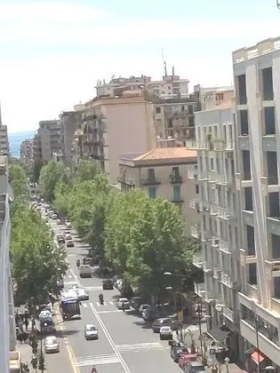 Standard Tek Büyük veya İki Ayrı Yataklı Oda, Balkon