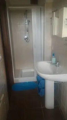 Oda, 2 Yatak Odası, Sigara İçilebilir, Buzdolabı